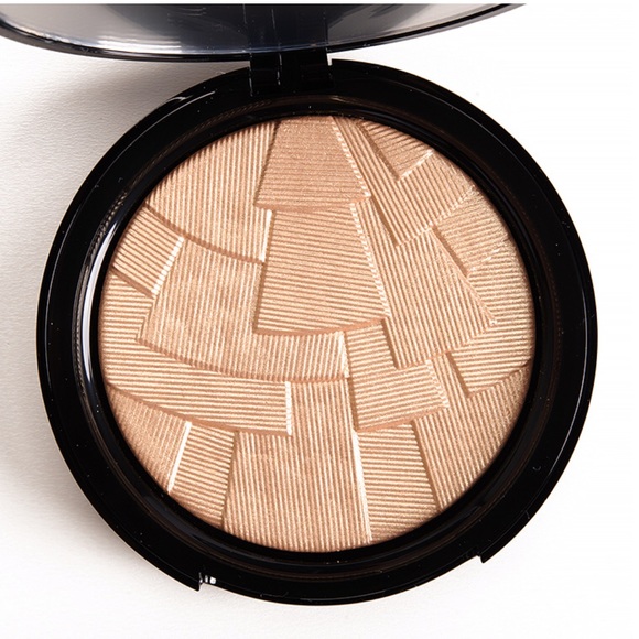 SO HOLLYWOOD🔥Anastasia Beverly Hills Illuminator - Picture 2 of 8